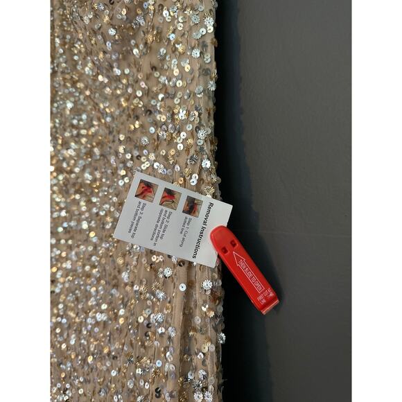 Mac Duggal Sequin One Shoulder Gown With Embellishments 10729 NEW Size 10 - Picture 8 of 16